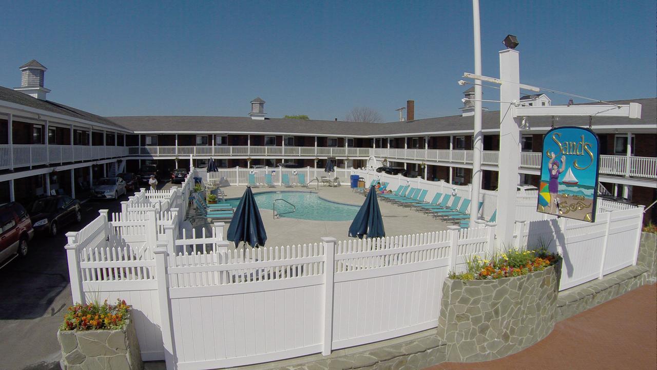 Sands By The Sea Motel York Exterior photo